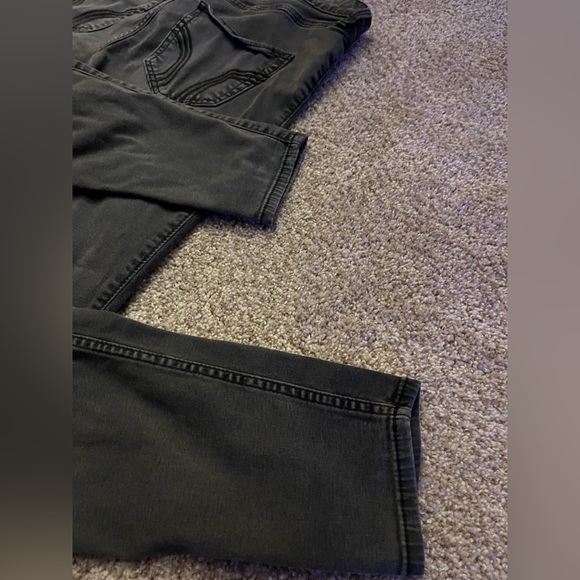 Hollister original black High Rise Jean Leggings super comfort 32W 28L - Picture 2 of 6